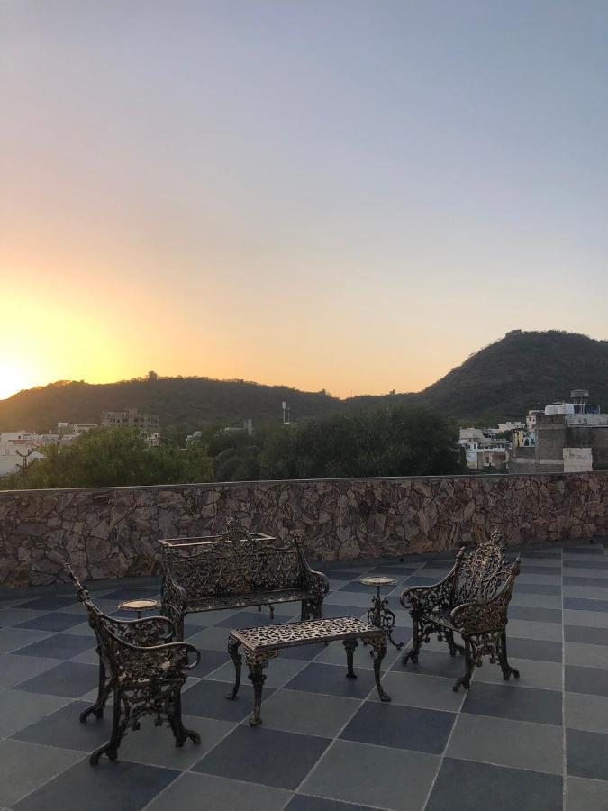 Jai Villa Homestay Udaipur Exterior photo