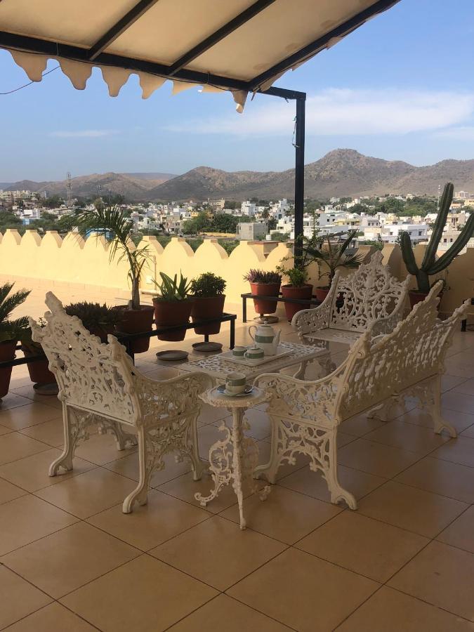 Jai Villa Homestay Udaipur Exterior photo